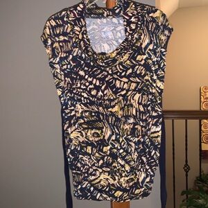 All Maternity 3/$10 Liz Lange  Soft Jersey Knit Cowl Neck Tunic Size Small.